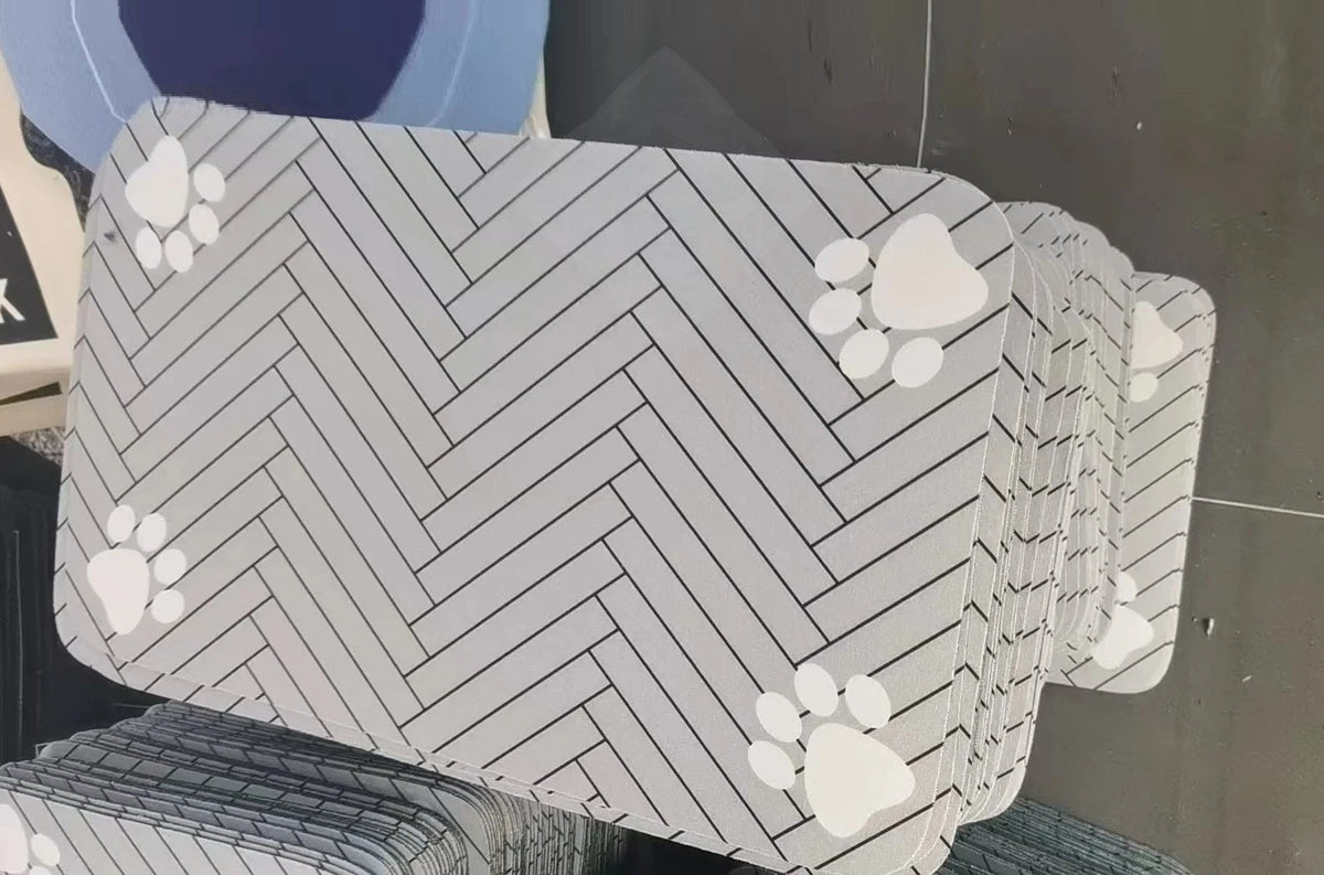 Tapete Protetor para Tigelas de Pet — Absorve, Seca Rápido e Não Escorrega 🐱🐶