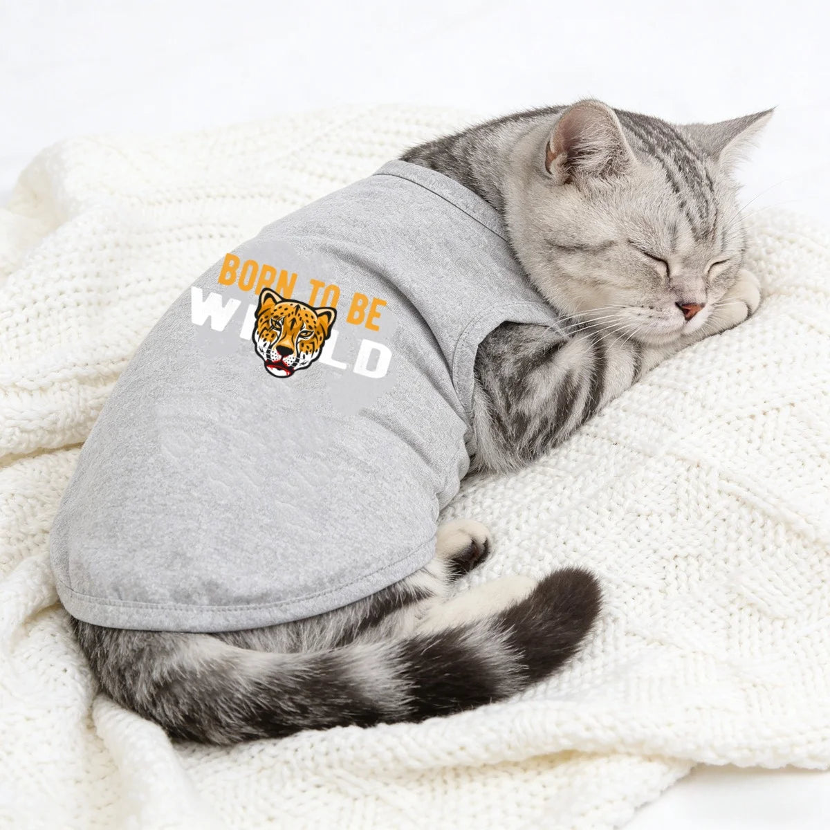 Camiseta Estampada para Cães e Gatos — Confortável e Cheia de Estilo 🐶🐱✨